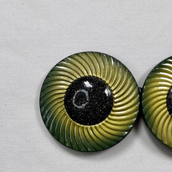 Antique 1930s Art Deco Belt Buckle Green Gold Ribbed Sewing Notions Plastic main image 8